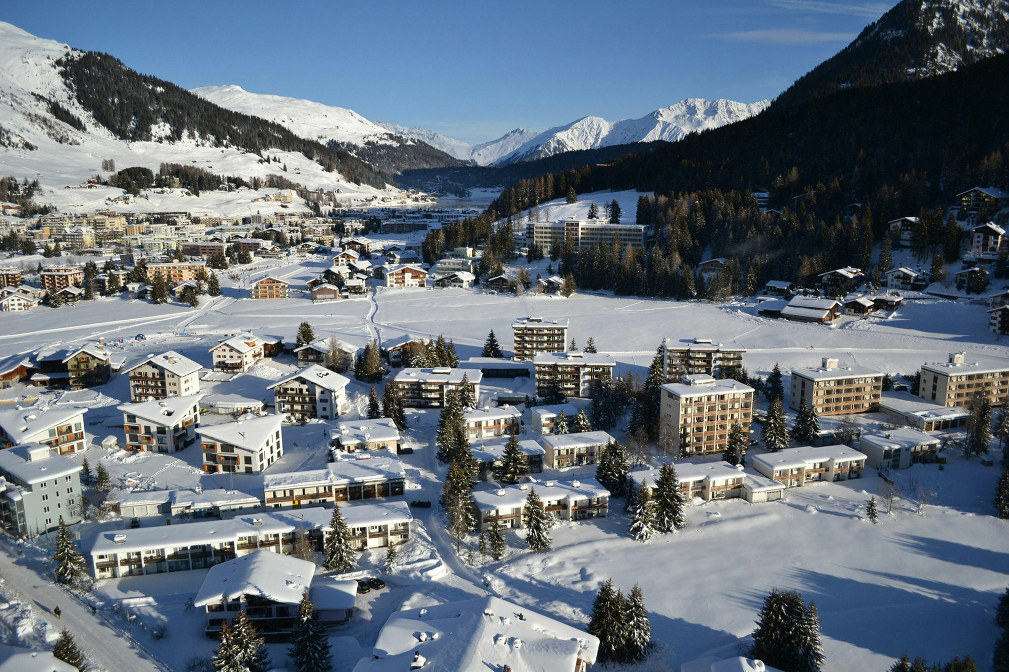 Private Holiday Homes By Solaria Davos Exterior foto