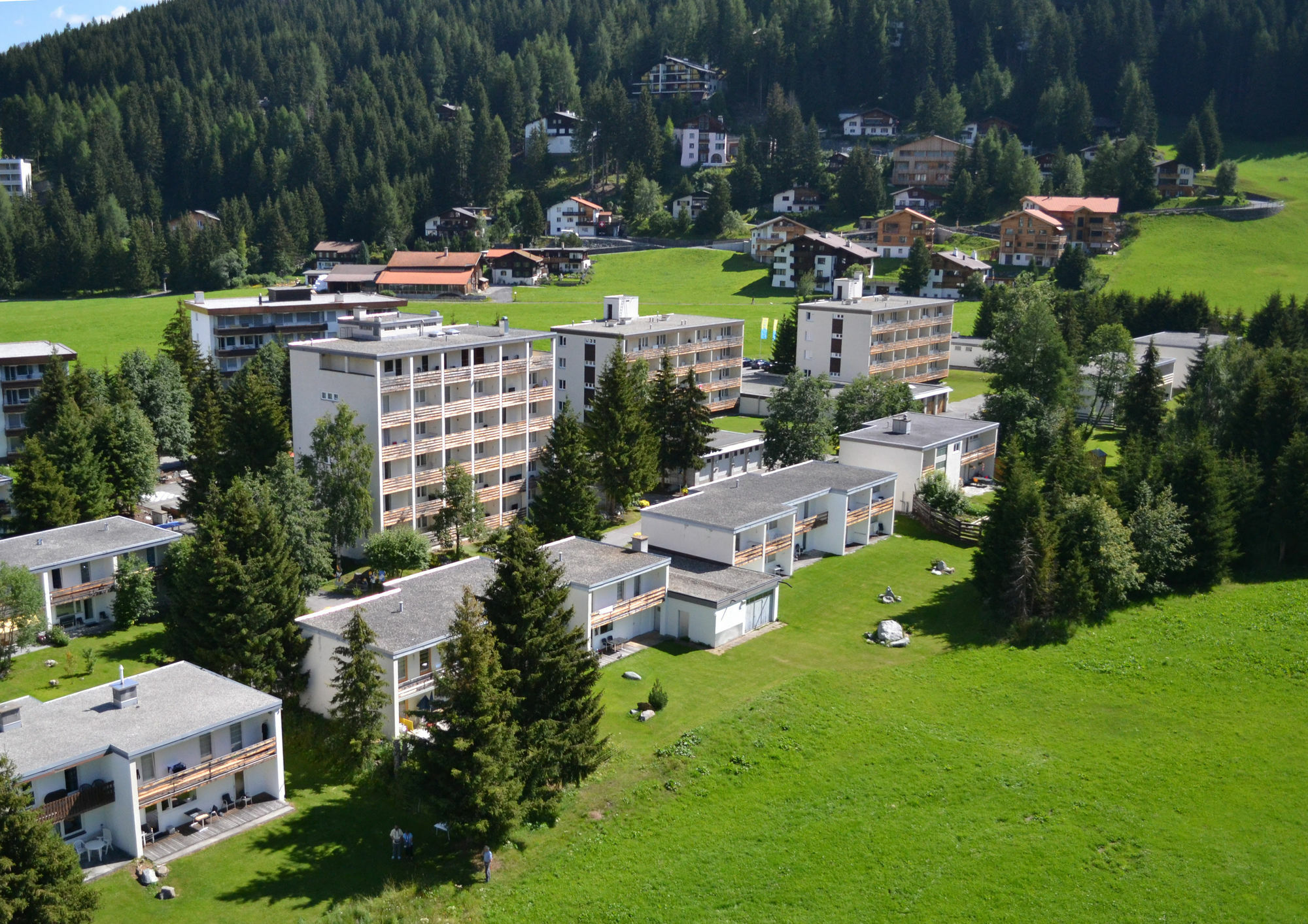 Private Holiday Homes By Solaria Davos Exterior foto